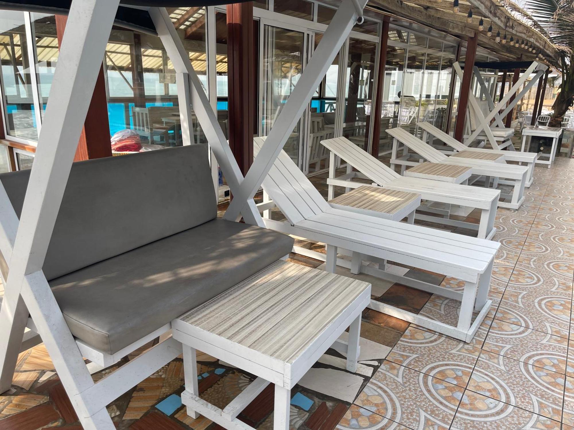 Ocean Green Beach Resorts And Villas Prampram エクステリア 写真